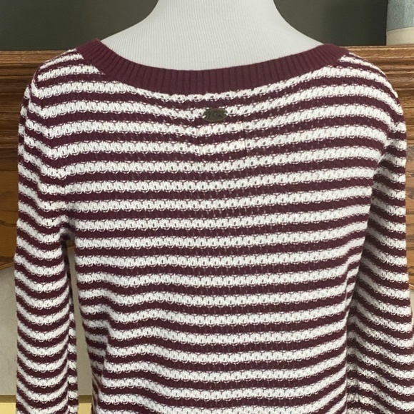 Quiksilver Scoop Neckline Striped Pullover Sweater Sz. M NWOT - Picture 7 of 12